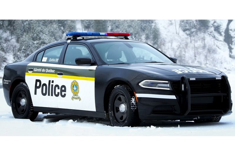 Collision mortelle à Bury : une femme perd la vie, sept blessés